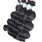 3 100つのペルーのバージンのRemyの毛、女の子のためのペルーの編む毛を束ねます